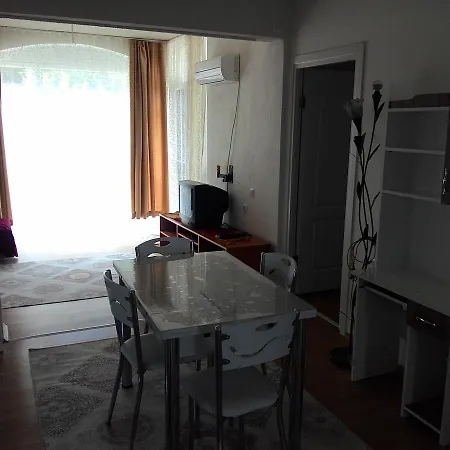 Appartement Oezay Goecer Evleri